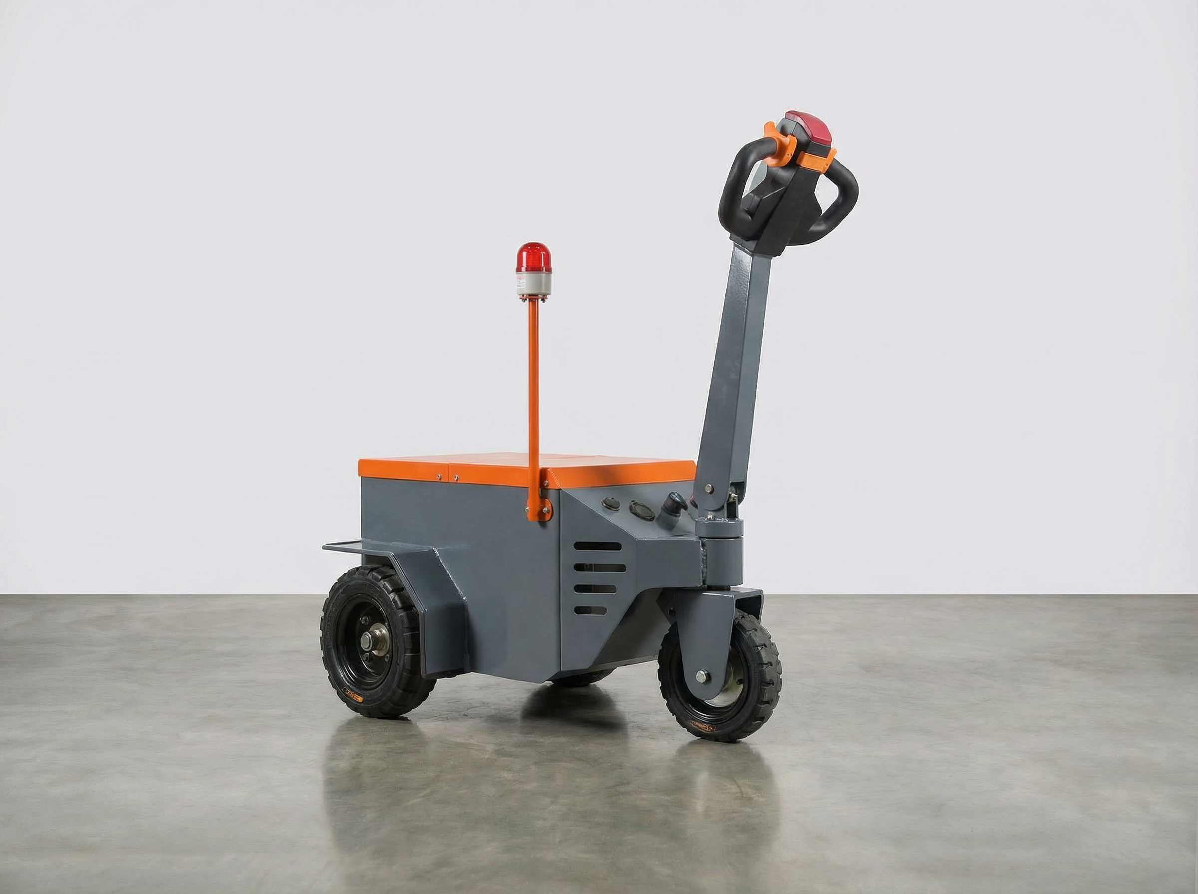 2.0 Ton Electric Tow Tractor